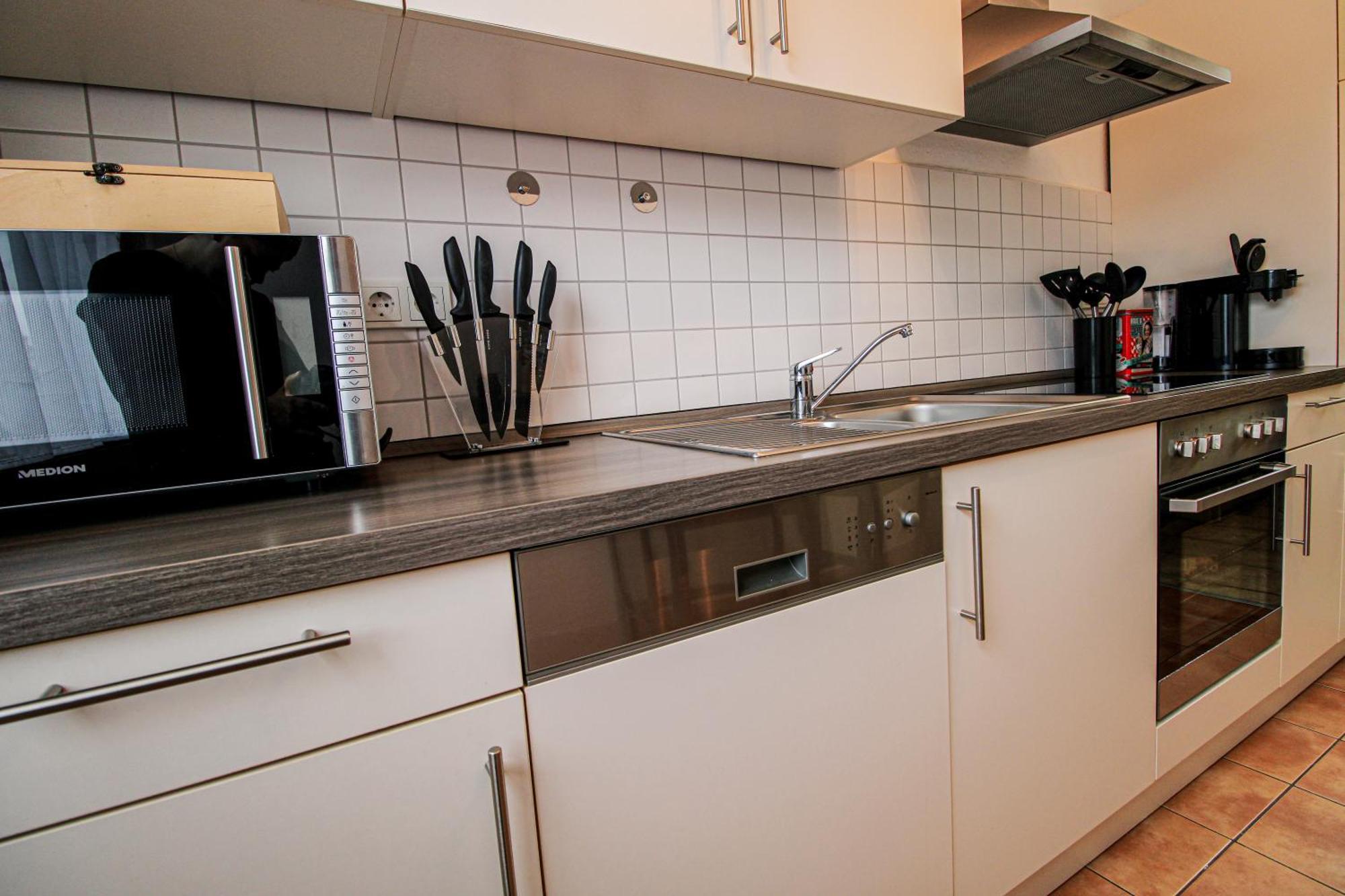 Moderne Fewo Sky Netflix Terrasse Burgblick Boxspringbett Waschtrockner บุลลาย ภายนอก รูปภาพ