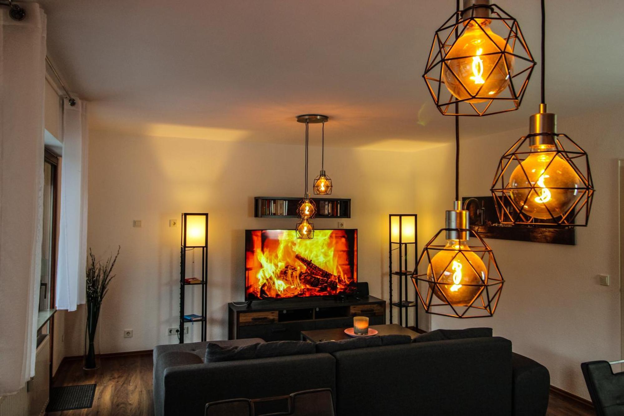 Moderne Fewo Sky Netflix Terrasse Burgblick Boxspringbett Waschtrockner บุลลาย ภายนอก รูปภาพ